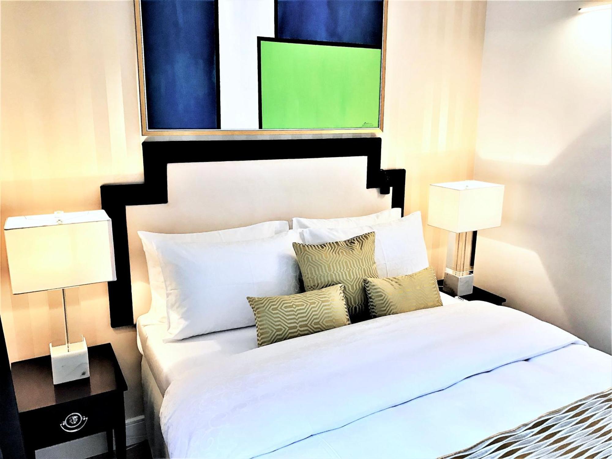 Mondrian Luxury Suites & Apartments Old Town Warsaw Room photo